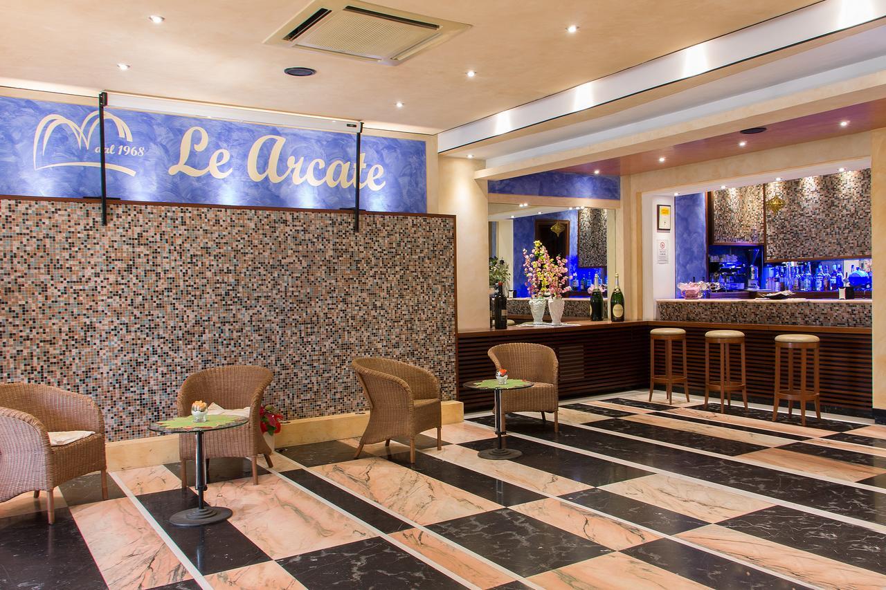 Hotel Le Arcate Praia a Mare Esterno foto