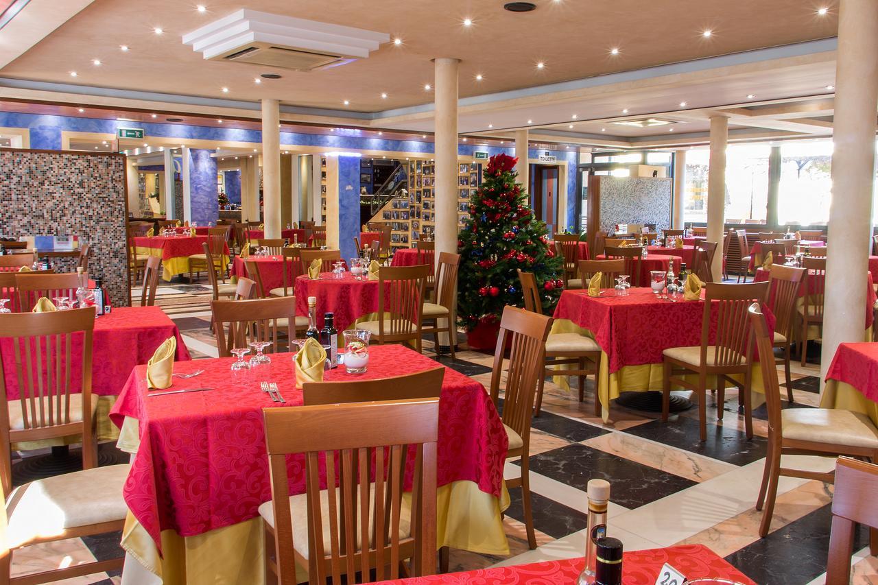 Hotel Le Arcate Praia a Mare Esterno foto