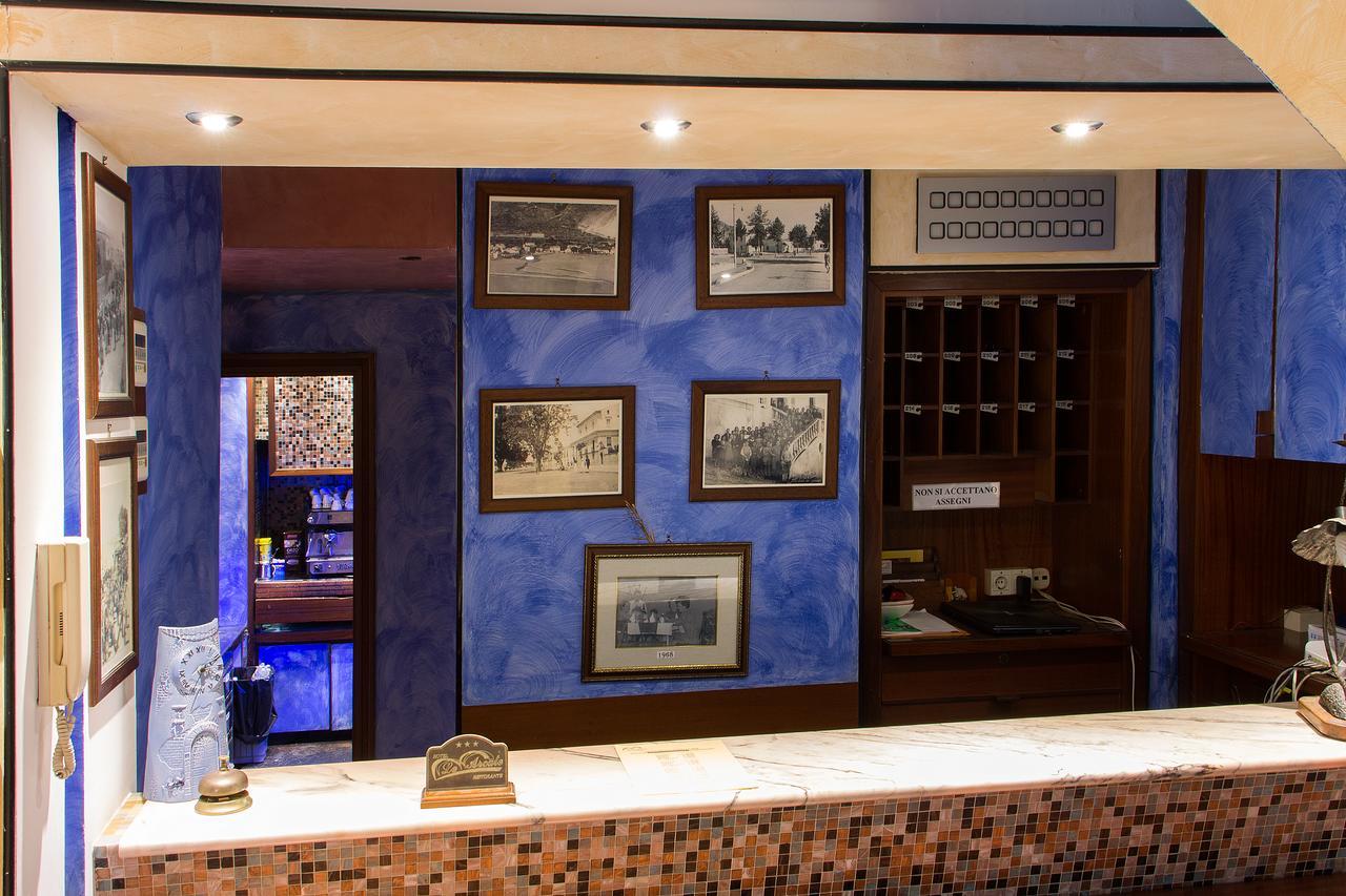 Hotel Le Arcate Praia a Mare Esterno foto